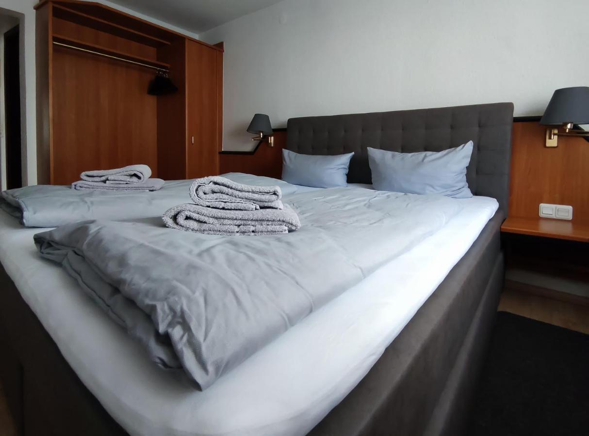 Hotel Zwehrener Hof à Cassel Extérieur photo