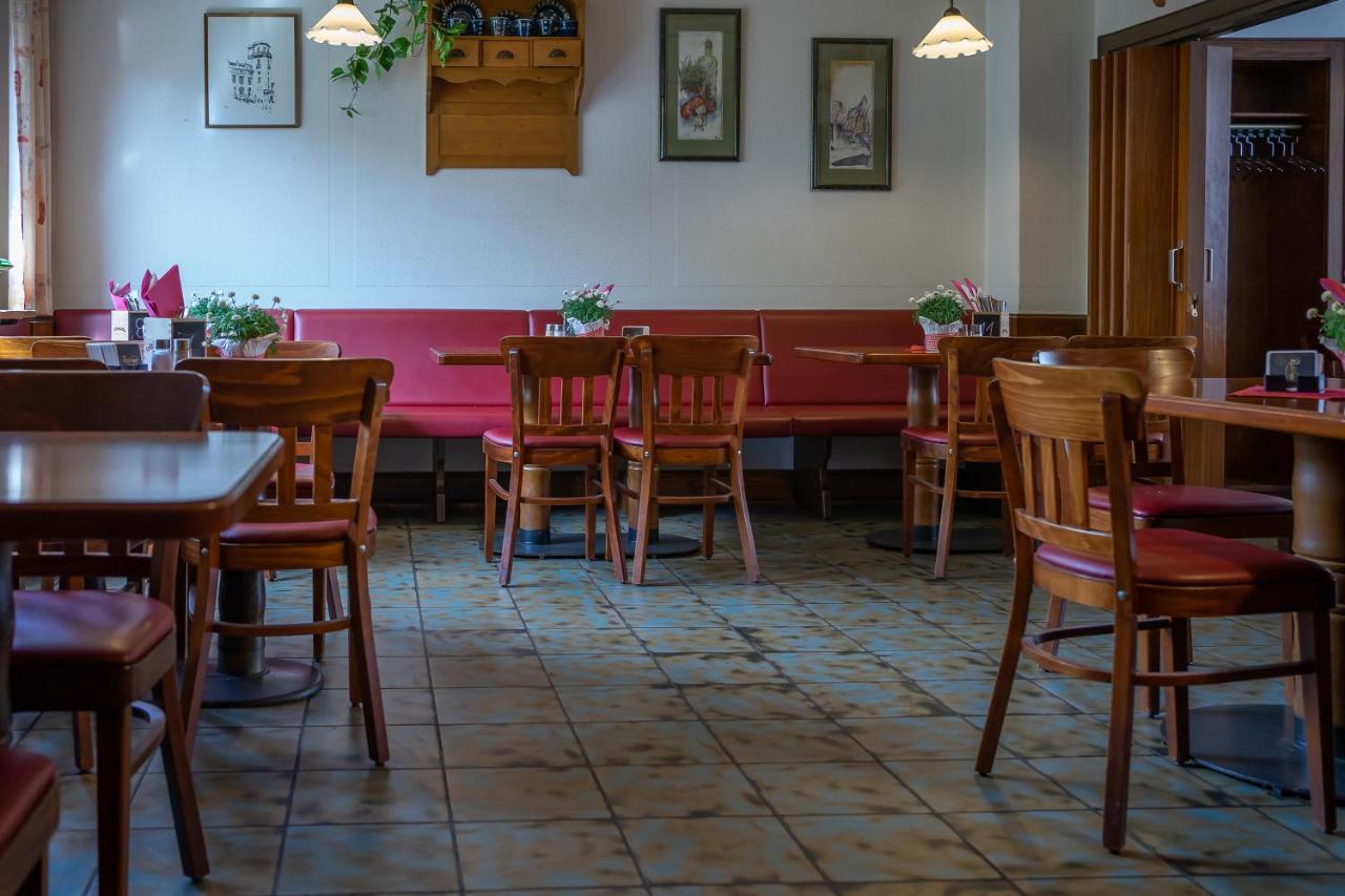Hotel Zwehrener Hof à Cassel Extérieur photo