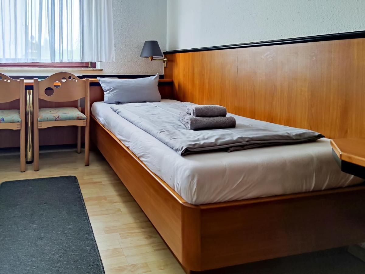 Hotel Zwehrener Hof à Cassel Extérieur photo