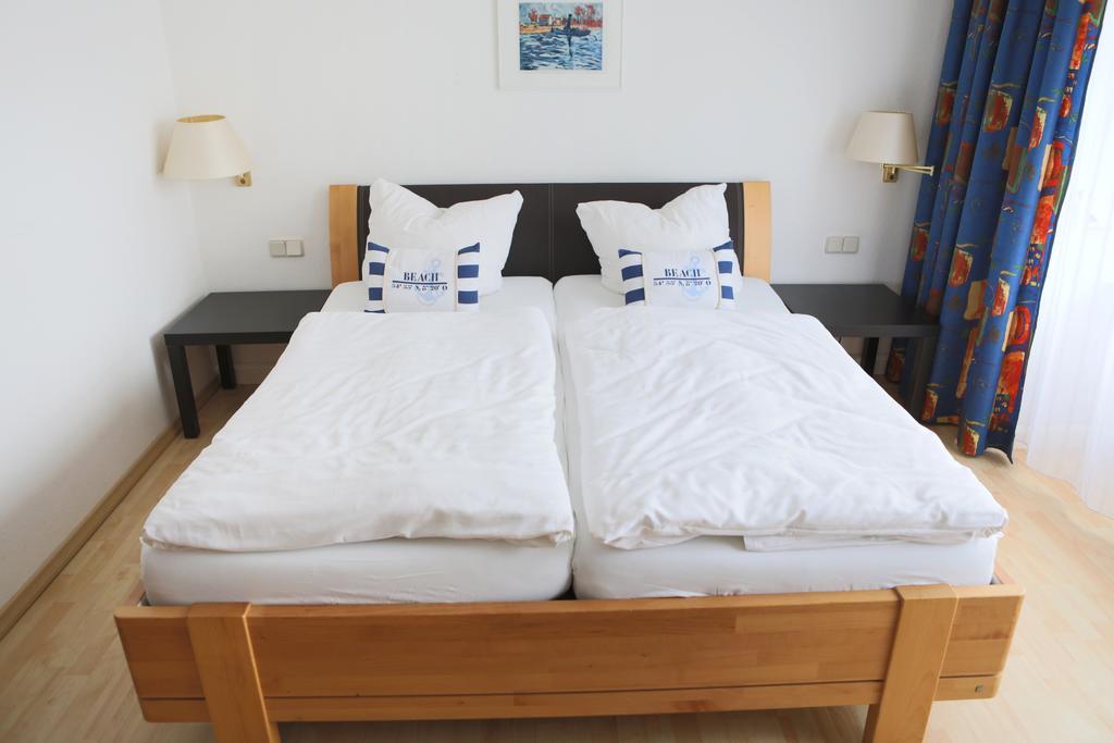Hotel Zwehrener Hof à Cassel Extérieur photo